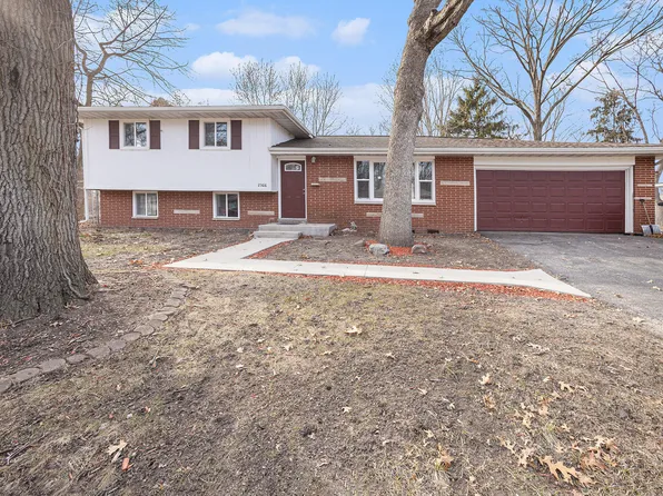 2366 Saturn St, Portage, IN 46368