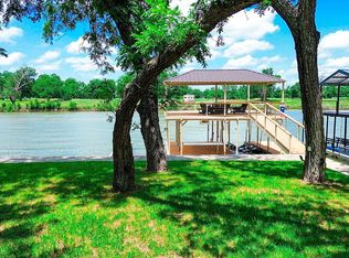 179 E El Camino Real, Weatherford, TX 76087