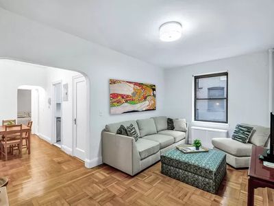 854 W 181st St APT 2F, New York, NY, 10033
