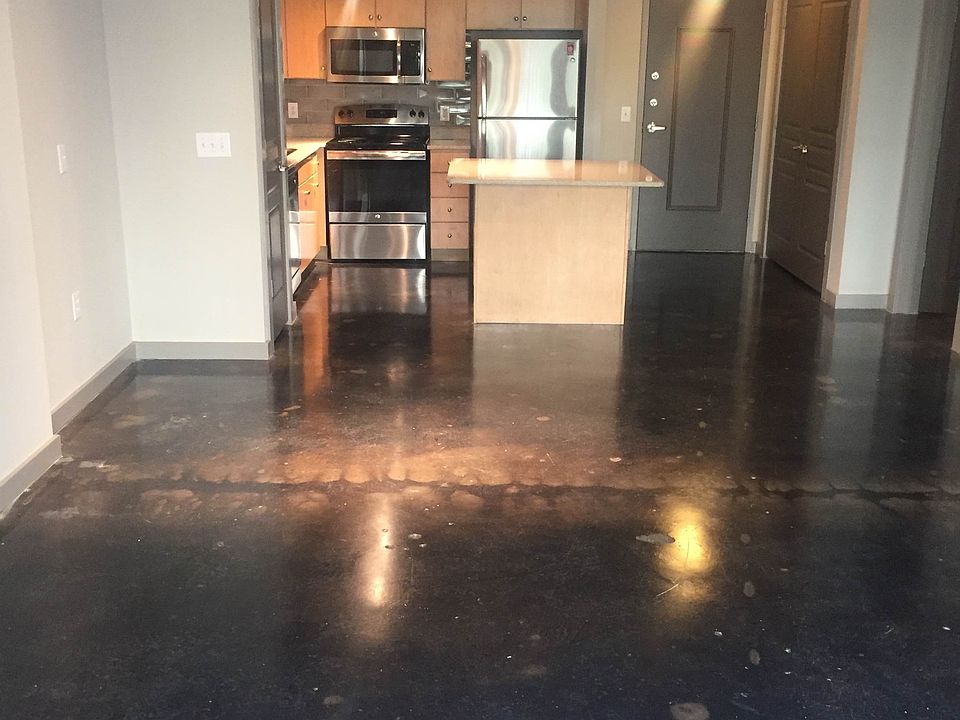2nd image of 705 W 5th St #3207