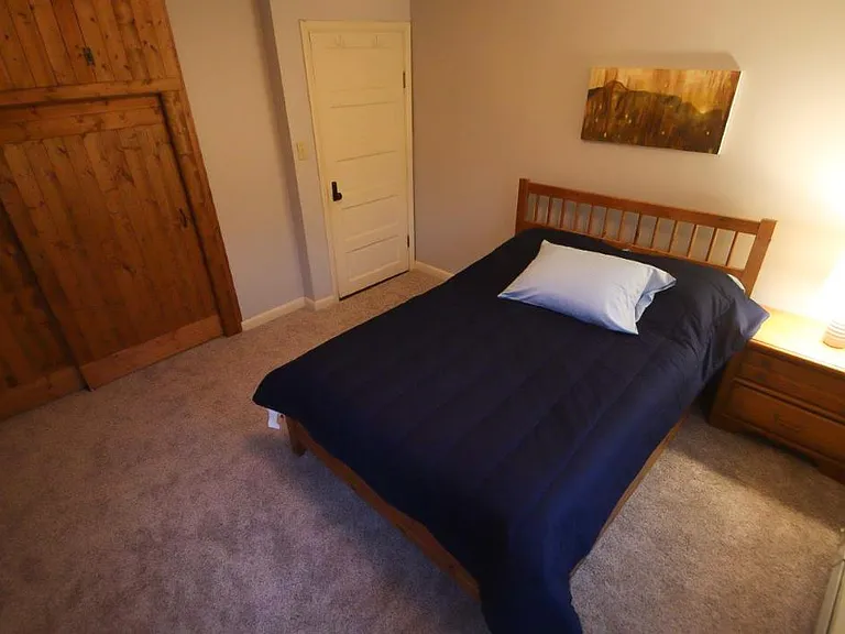 2514 E Ryan Dr — Photo 11