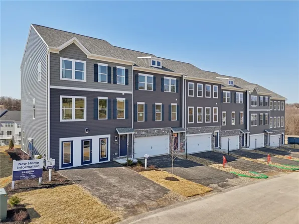 504 Cherry Tree Dr, Butler, PA 16001