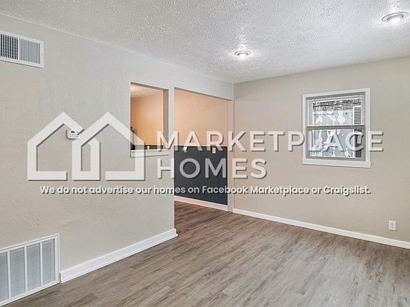 5th image of 1710 Robertson Ave