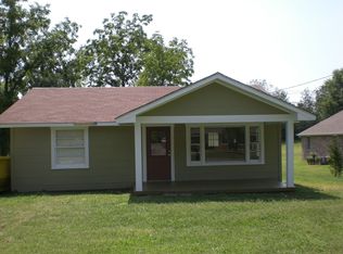 107 Lake Hills Rd, Tullahoma, TN 37388