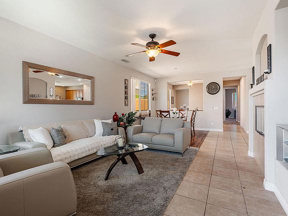 3rd image of 48692 Anastacia Ct