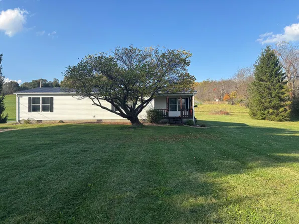 1116 Radio Dr, Rural Retreat, VA 24368