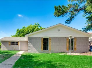 9829 Mill Valley Ln, Dallas, TX 75217