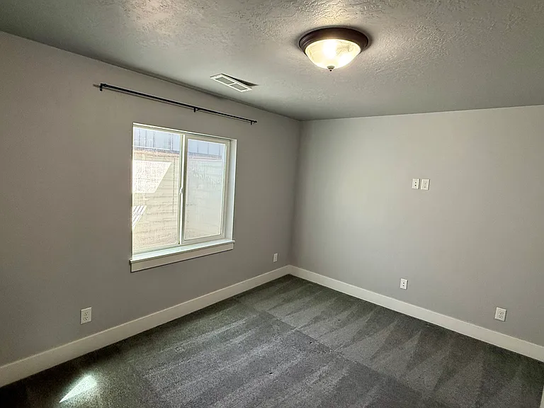 7081 N Hollow View Ct — Photo 22
