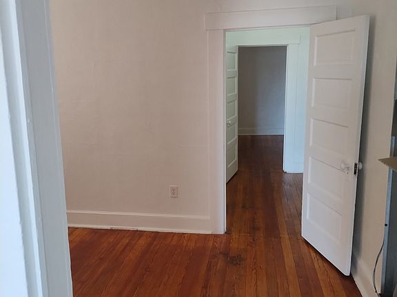 5th image of 2810 Memphis Ave #B
