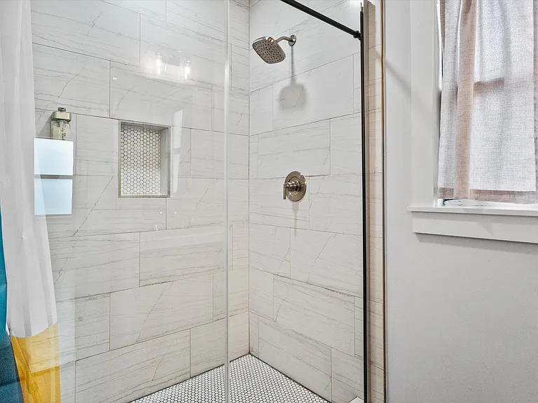 503 Kelley St — Photo 10