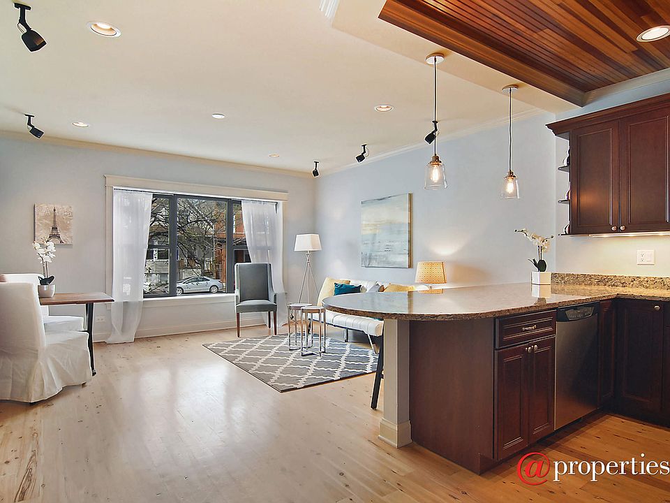 Kitchen / Living Room