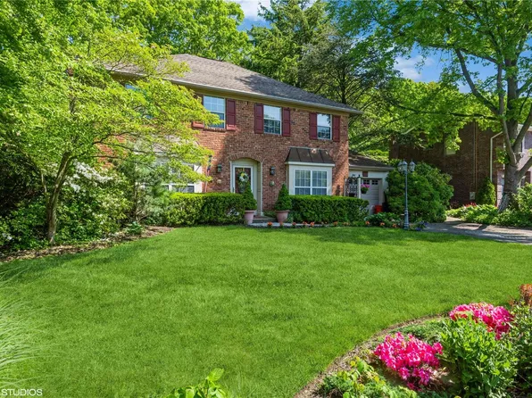 114 Twin Oaks Drive, Kings Park, NY 11754