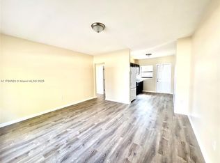 645 NW 1st St APT 2, Florida City, FL 33034