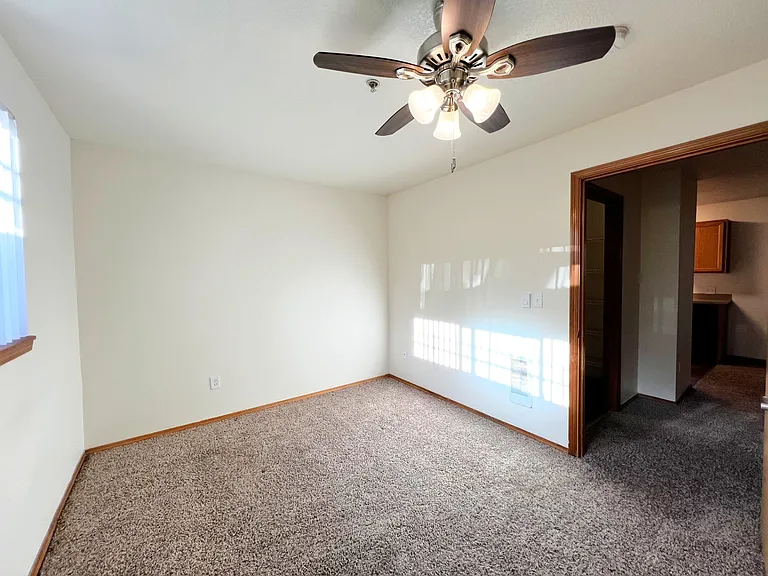 Pleasant Ridge Apartments — Photo 50