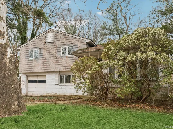 42 Jerome Drive, Glen Cove, NY 11542