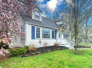 55 Brookvale Dr, Wallingford, CT 06492