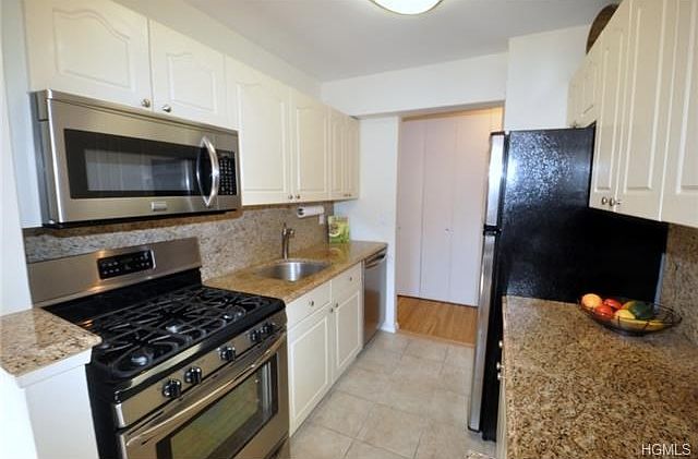 1st image of 119 E Hartsdale Ave APT 6L