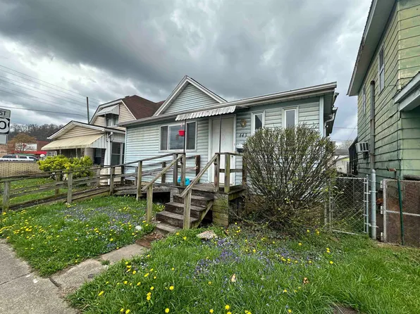 443 31st St, Huntington, WV 25702