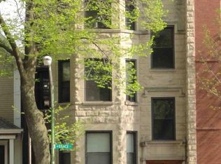 1528 W Grace St APT 2, Chicago, IL 60613