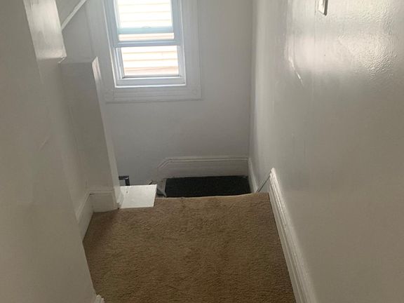 3rd image of 144 Steuben St Floor 2