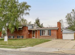 4856 S 2575 W, Roy, UT 84067