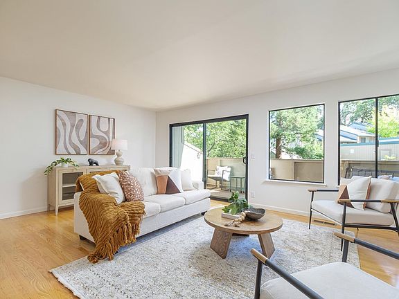 4th image of 5 Larkspur Lane