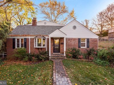 1020 Cross Dr, Alexandria, VA, 22302