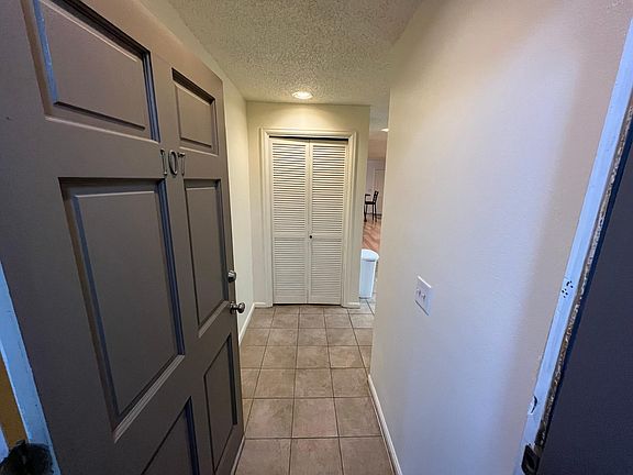 frontdoor/entryway