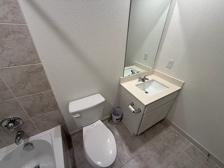 1106 Arborwood Dr — Photo 20