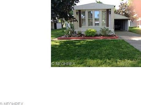 1st image of 27 Parkway Dr #27