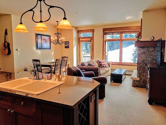 3rd image of 280 Trailhead Dr #3026
