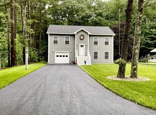 29 Therrien Ave, Saco, ME 04072