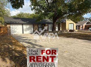 5614 E Rolling Ridge Dr, San Antonio, TX 78228