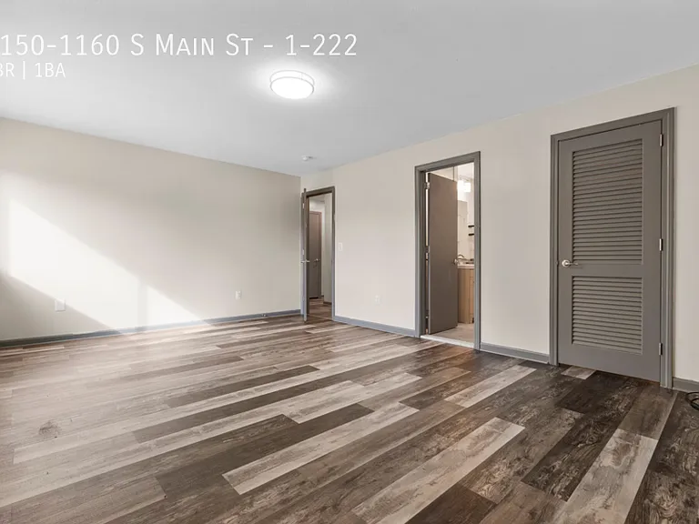 1150-1160 S Main St #1-222 — Photo 43