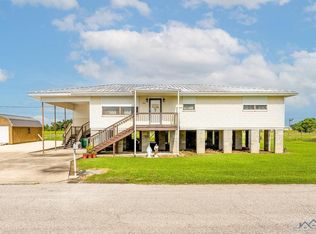 206 Green Acres St, Larose, LA 70373