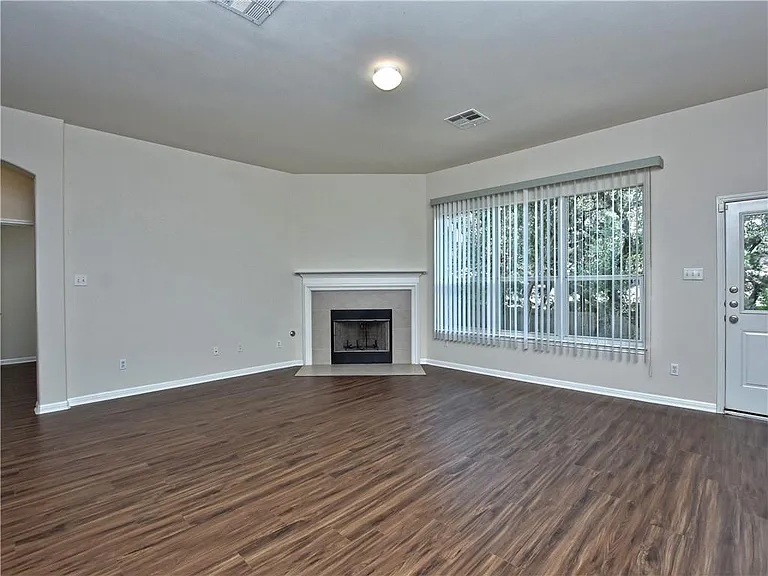 104 S Gadwall Ln — Photo 4