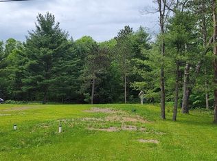 W1621 Council Hill Trl, Keshena, WI 54135