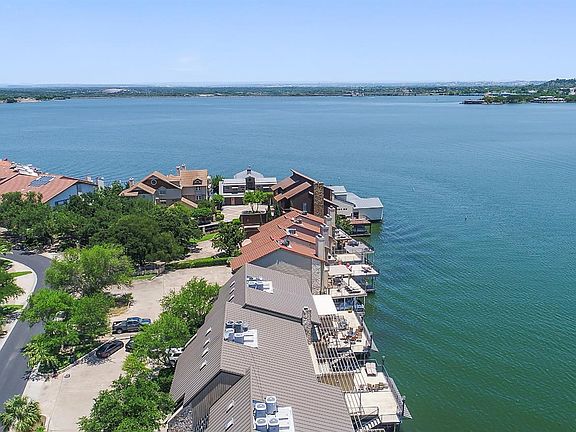 5th image of Island Dr Unit B