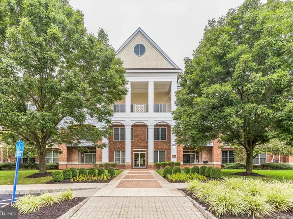 2210 Meridian Blvd, Warrington, PA 18976