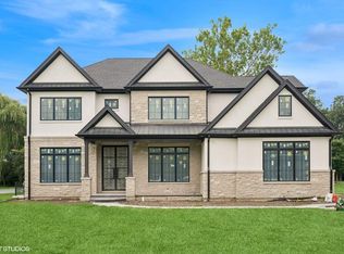 2102 Grange Ave, Highland Park, IL 60035