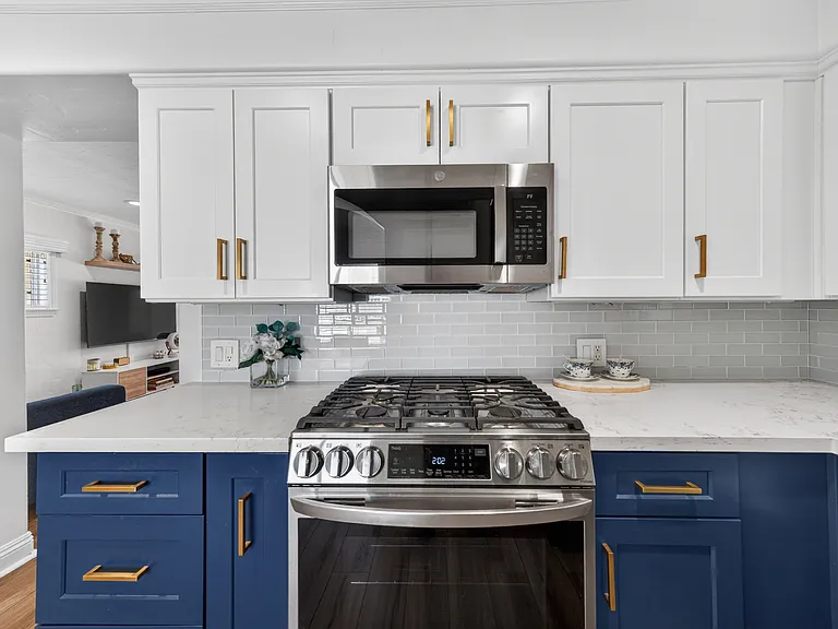 56B Surfside Ave — Photo 16
