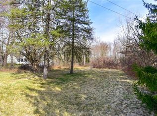 918 Mathews Rd, Youngstown, OH 44512