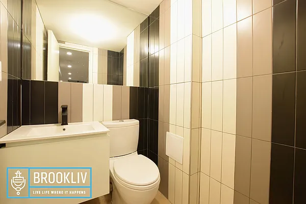 Rented by null | media 15