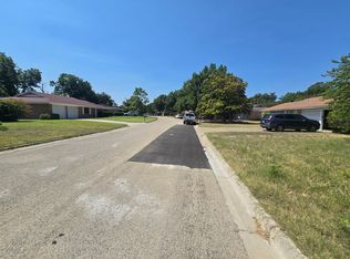 1206 Duane St, Benbrook, TX 76126