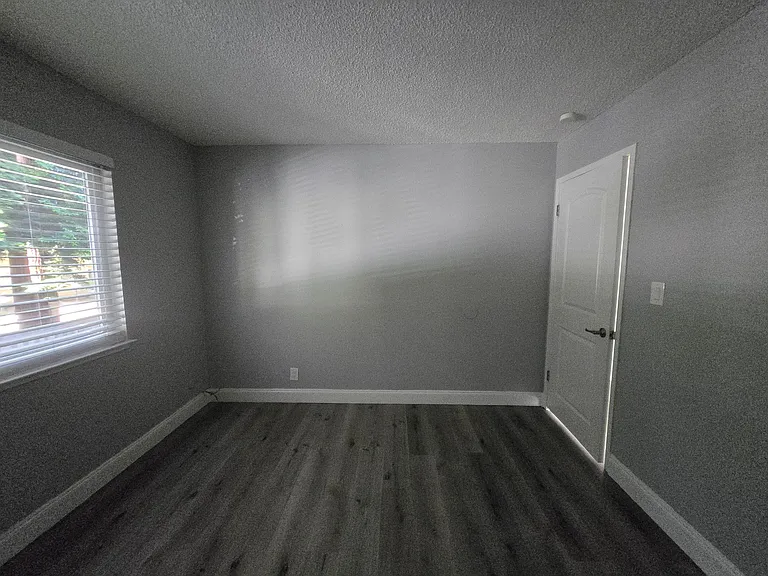 24545 Oneil Ave — Photo 13