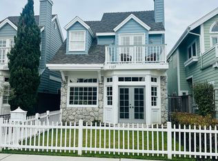 1107 Huntington St, Huntington Beach, CA 92648