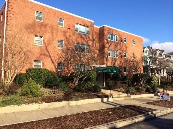 2nd image of 3416 Grove Ave APT 1