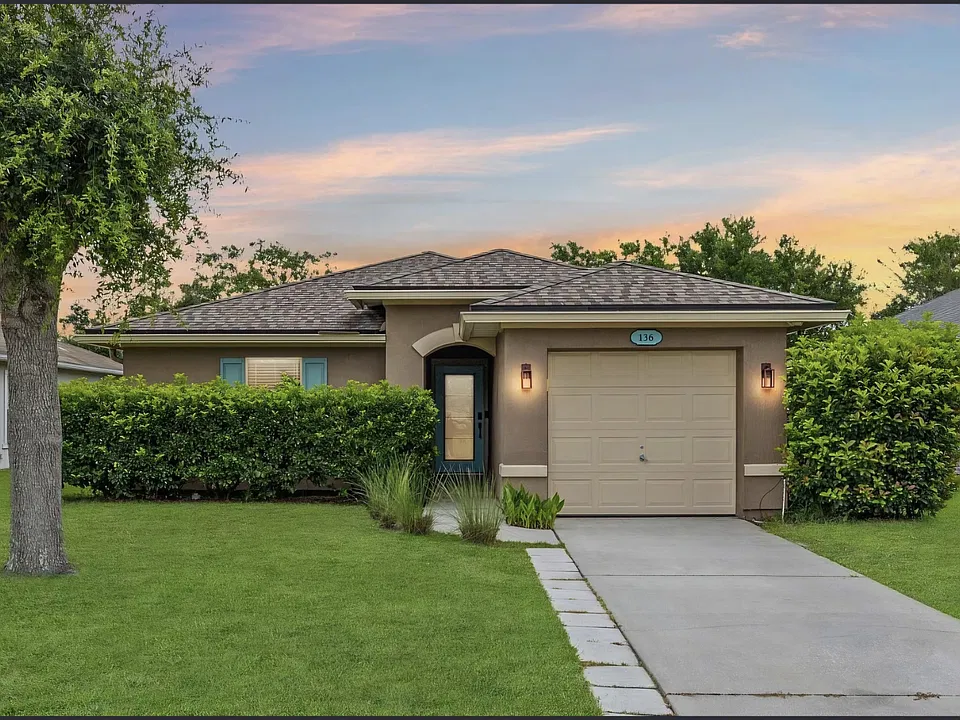 136 Brookfall Dr