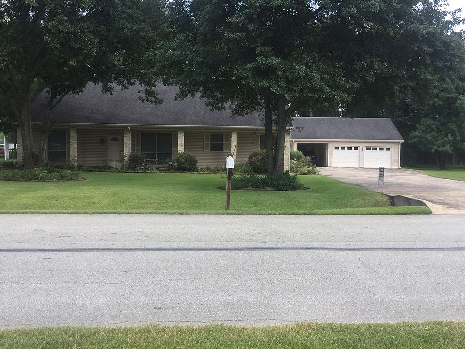 1st image of 2323 Spears Dr