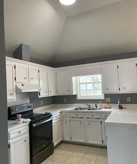 505 Brookstone Cir — Photo 3